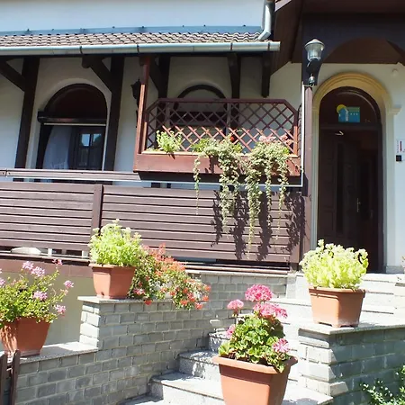 بيت ضيافة Feherlo Vendeghaz & Restaurant Bük