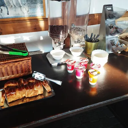 Feherlo Vendeghaz & Restaurant *
