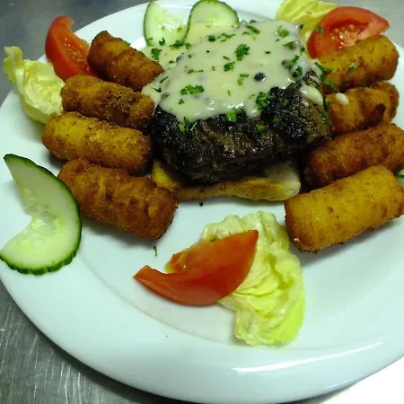 بيت ضيافة Feherlo Vendeghaz & Restaurant Bük