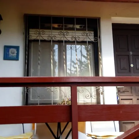 Feherlo Vendeghaz & Restaurant Pensjonat