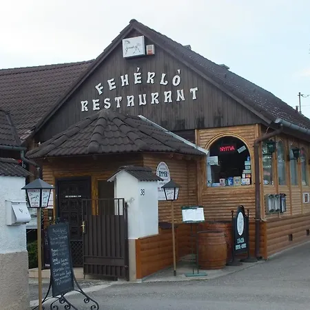 Gæstehus Feherlo Vendeghaz & Restaurant 4*