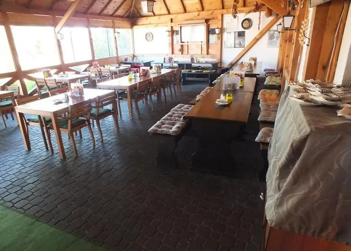 Feherlo Vendeghaz & Restaurant בית הארחה Bük